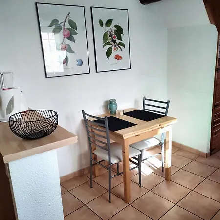 Confortable Maison De Village En Pierre Typique Holiday home Moltig les Bains