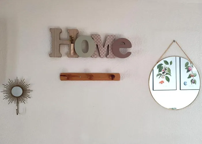 Confortable Maison De Village En Pierre Typique 度假居 *